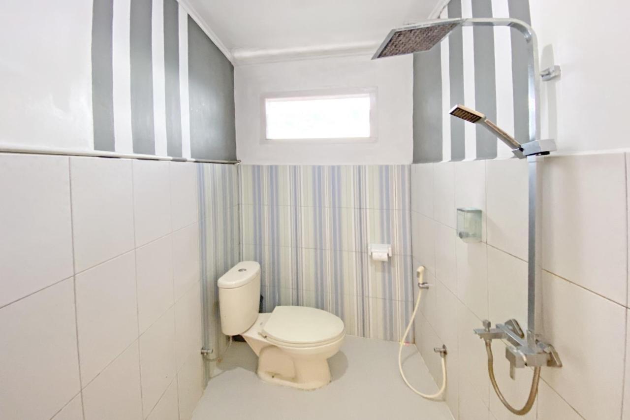 Hotel Ananda Syariah Redpartner Bukittinggi Buitenkant foto