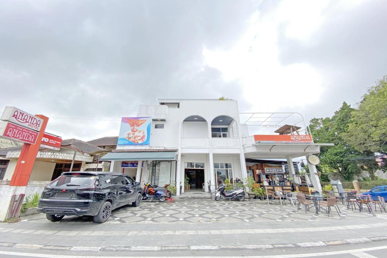 Hotel Ananda Syariah Redpartner Bukittinggi Buitenkant foto